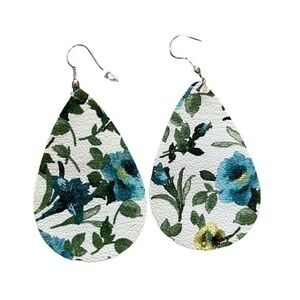 Leather floral earrings